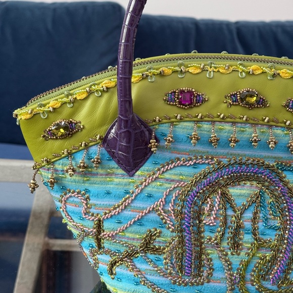 Mary Frances Vintage Vibrant Hand Sewn Beaded Silk Hand Bag/Purse. - Picture 4 of 11